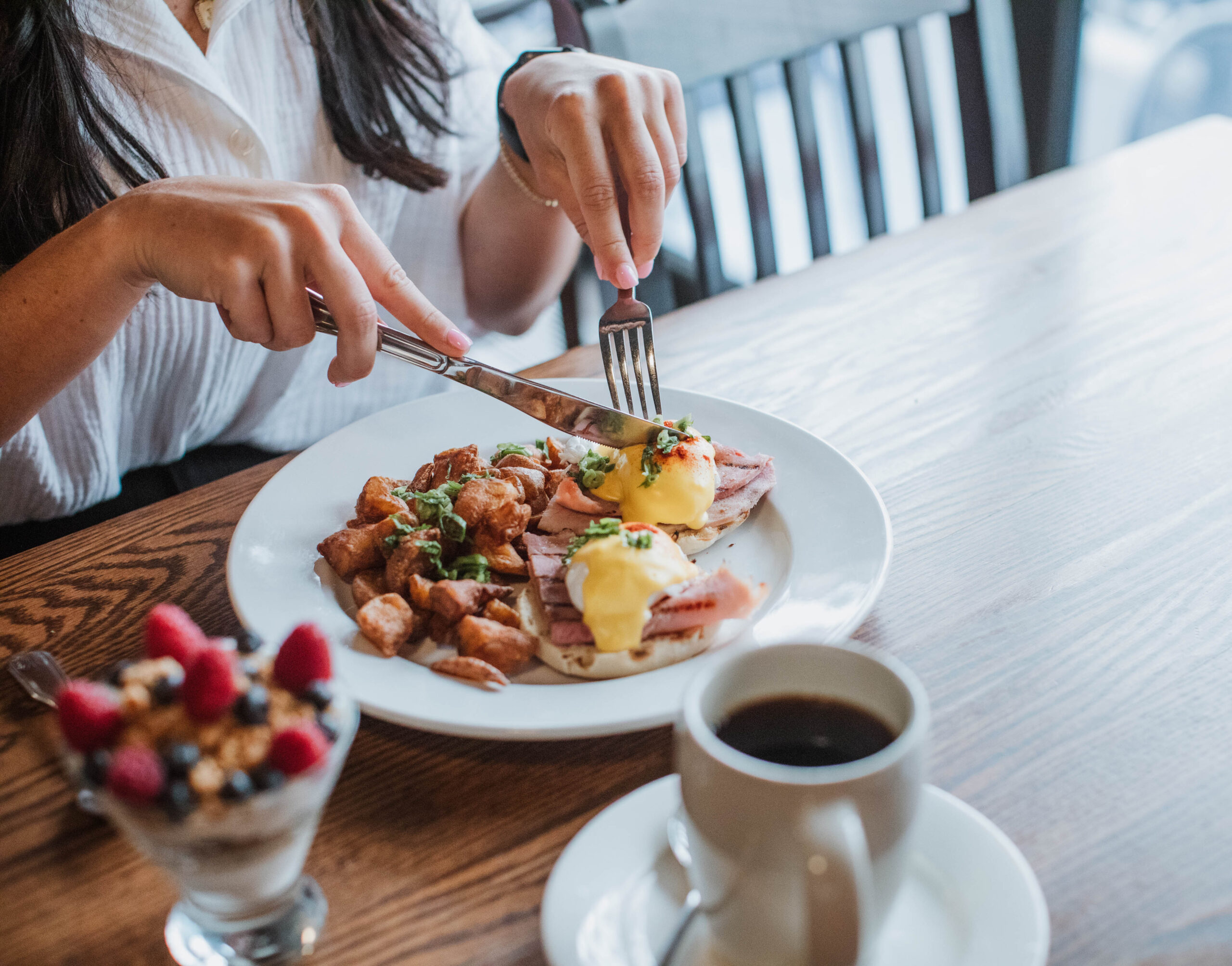 220617_CQ-Central-Loop_GW_Lobby&Property-4